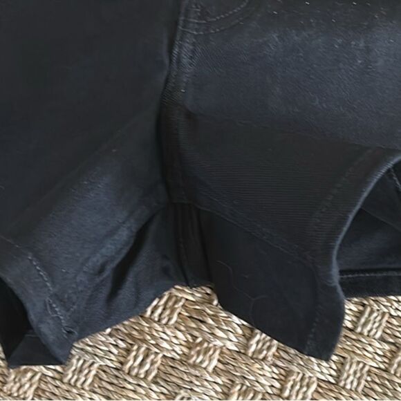 Juicy Couture Back Denim Jean shorts, Size 10, 4” inseam, NWT - Picture 8 of 8